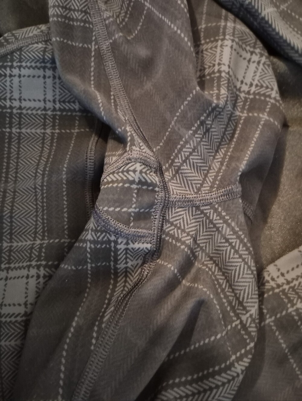 S) Alo Yoga High Waist Vapor Legacy Plaid Leggings Black/Anthrancite Colorway - Picture 7 of 12